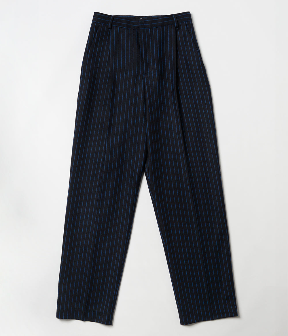 Calças Risca de Giz